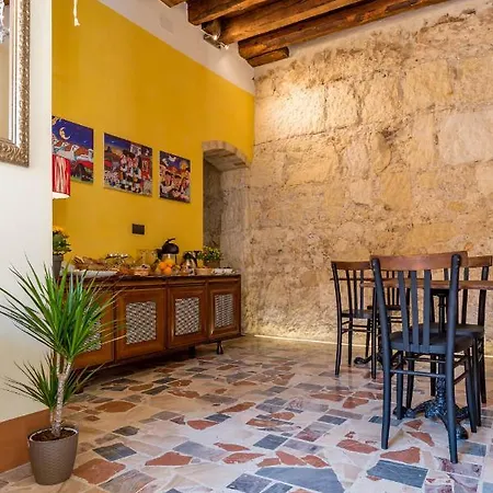 Cappuccine Bed & Breakfast 3*